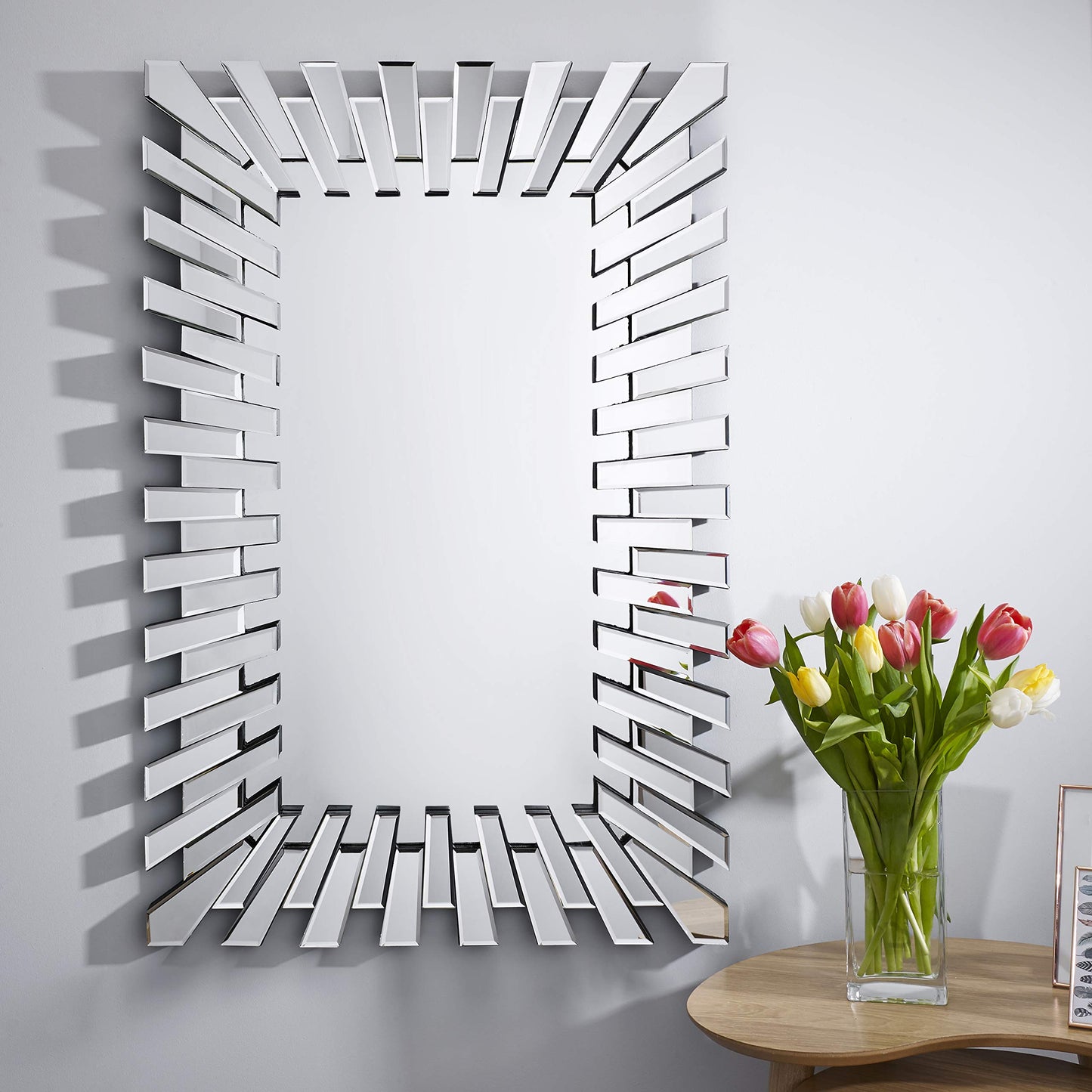 Furniturebox UK Round Wall Mirror - Silver Circle Mirror (60x60cm)